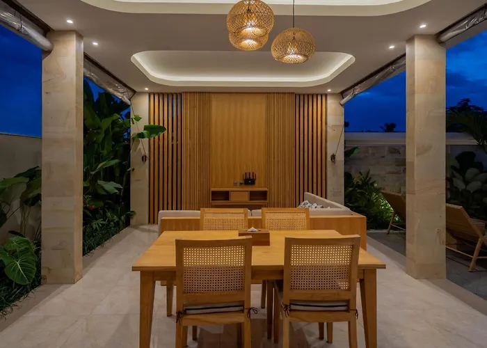 Suralaya Hotel
