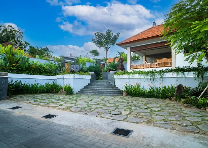 Suralaya Hotel 4*