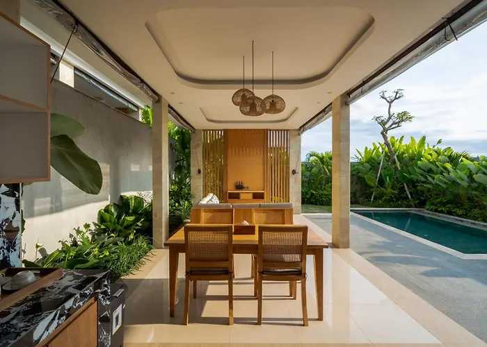 Suralaya Hotel 4*