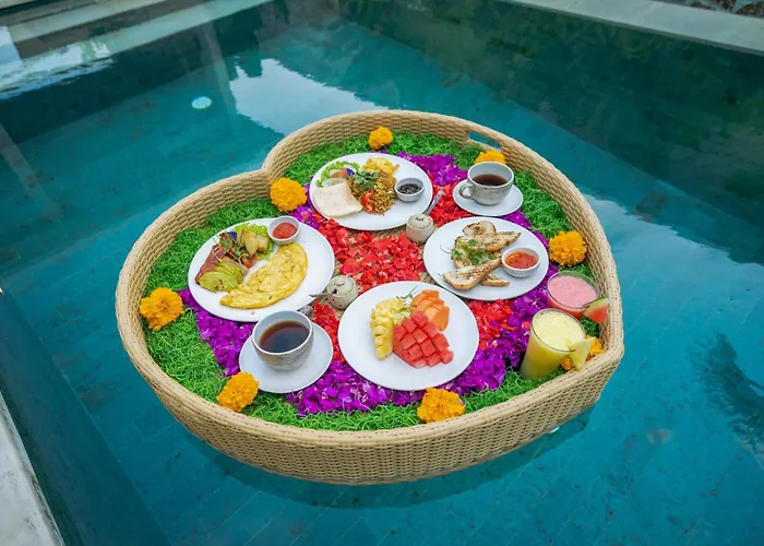 Suralaya Hotel 4*