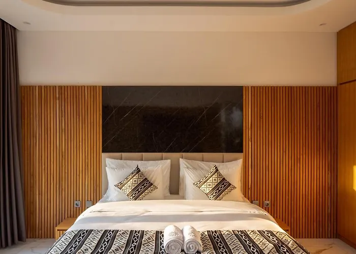 Hotel Suralaya